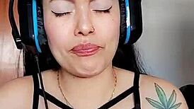 Watch how i touch myself while watching porn