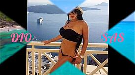 Check out these sexy goddesses with big asses and tits.