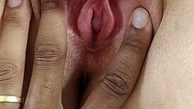 Pinkhotwife Tests New Toy!