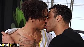 Big Bear Brock dominates the new guy in casting 😏