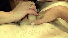 good girlfriend sucking my cock