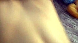 meti�ndole la verga de perrito en el culo y co�o