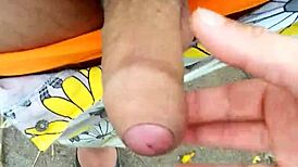 Hey there, wanna join us for a quick punhetinha session tonight with friends?