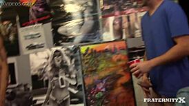 兄弟会猛男群gay趴体骗炮狂欢