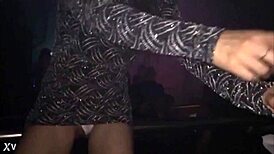 Kim shows her pussy in DF club