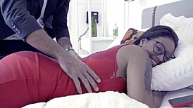 Gostosa Transa Bruna Lopes Antes de Marido Chegar - Completo no Red