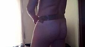 I love femdom bondage spanking and being bound by mature 😈