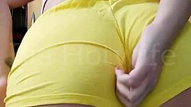 Amateur Couple Shares Webcam Show