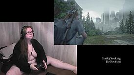 Naked brunette bbw with tattoos and piercings plays Last of Us 2, flaunting her fat ass and natural tits!