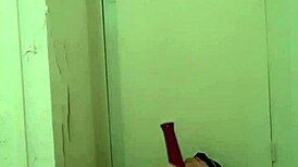 Françoise's solo session on May 22, 2023, gets wild.