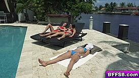 Stunning teen 18+ tribbing pussy on couch with dildo?