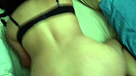 火辣拉丁娇小18+翘臀狗爬式猛干