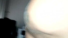 Amateur Milf Delivers Mind-Blowing Blowjob with Cum Finish