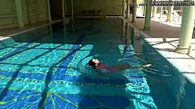 jessica lincoln, you’re the hottest underwater babe in that bikini!