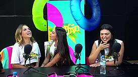 Measuring Pussy Sizes Of Hot Amateurs In California