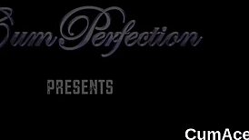 Hot Sex Kitten Swallows Cum Load on Face After Sucking Jizz