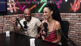 he started sucking her breasts and she confessed to eating his ass - bella mantovani and o fera