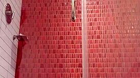 变态拉丁骚妹大屌控狂自慰