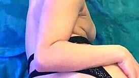 Bubbly Skylar Snow takes it deep in her tight asshole. Her wild ride is unforgettable.