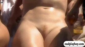 性感辣妹户外淫玩