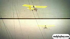 性感辣妹户外淫玩