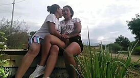 I give oral in the park