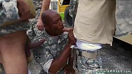 我看裸体菲律宾日本军人激烈男同操干