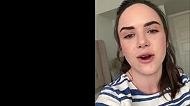 i'm a teen bouncin on that older cock with my hot natural tits