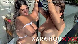 我在户外淋浴操婆婆差点被抓哈哈