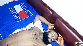 早餐服务大黑鸡巴，我的黑逼渴望硬核操非洲色情明星业余