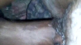 Juicy pussy so wet and dripping!