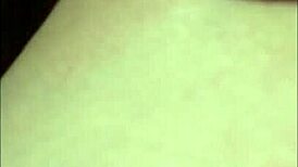 Mamando No Peitinho Brincando Com A Bucetinha E Lambuzando Ela Toda