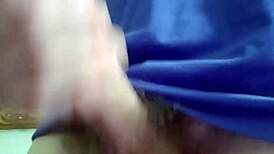 gay man slowly edges his boner 😏