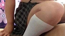 porfin cogí el culo apretado de mi hijastra, casi me vengo en 2 minutos en esa vagina estrecha caliente y peladita... qué ricos gemidos soltaba la condenada chamaca casero real