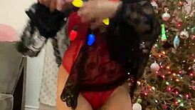 Anna Maria Latina Milf Shows Holiday Sexiness Boldly