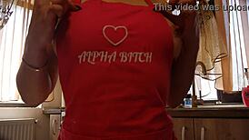 The goddess mommy shakes her curvy ass while fingering and masturbating in amateur video