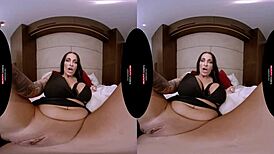 i'm watching this german milf with huge boob in vr pov