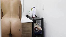 Stepbrother peeps on stepsister undressing 😏