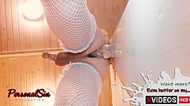 Trans Beauty Plays With Dildo To Handsfree Cum