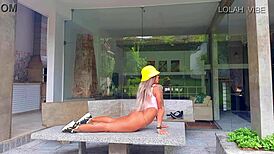 Teacher shows stretching class with big ass.