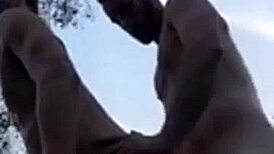 Hey, are you into hot Israeli gay action?