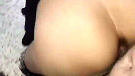 Mi Hermanastra Limpia y Me La Cojo en el Piso Antes de que Llegue Mamá, ¡Dice No al Sexo Casero! 😱