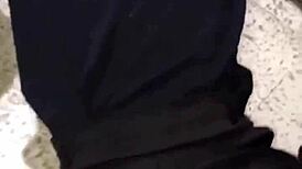 Mi Hermanastra Limpia y Me La Cojo en el Piso Antes de que Llegue Mamá, ¡Dice No al Sexo Casero! 😱