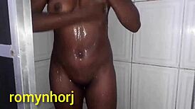 Morena Magrinha Do Rio De Janeiro Ficou Sozinha Na Casa Da Amiga O Irmão Dela Meteu A Piroca Ainda Filmou Tudo Caiu Na Net