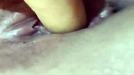 In this lesbian scene, I like to finish for you with masturbation and pussy gaping