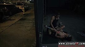 Do guys make passes at damsels in extreme heels with glasses and cute looks?