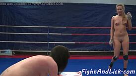 Amateur lesbian babes pussylick and assfuck in wrestling catfight