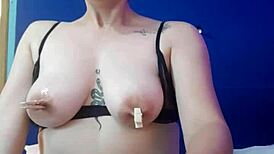 i love teasing my nipples on webcam until they’re so wet