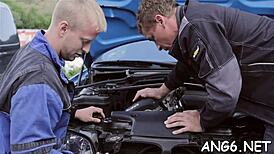 Ena和业余妹子们翘臀群P后入