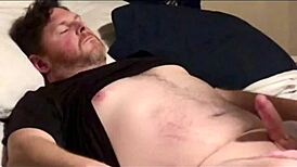 Amateur milf craves intense homemade sucking and fucking action.